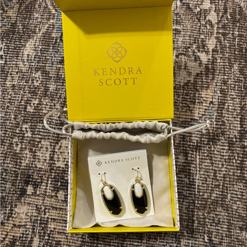 Kendra Scott Black and Gold Drop Earrings